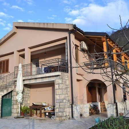 Guest House Radoman Вирпазар Екстериор снимка