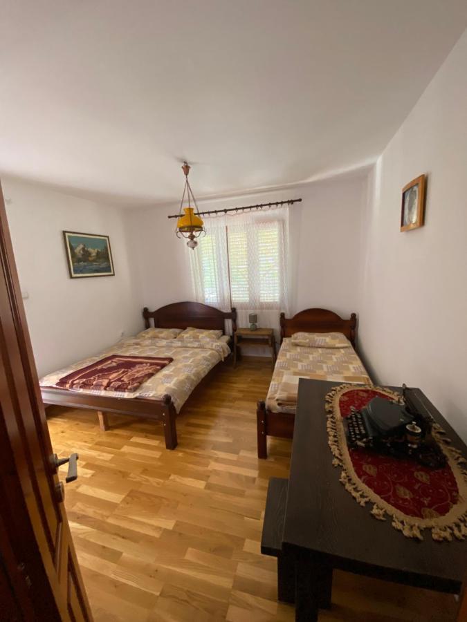 Guest House Radoman Вирпазар Екстериор снимка